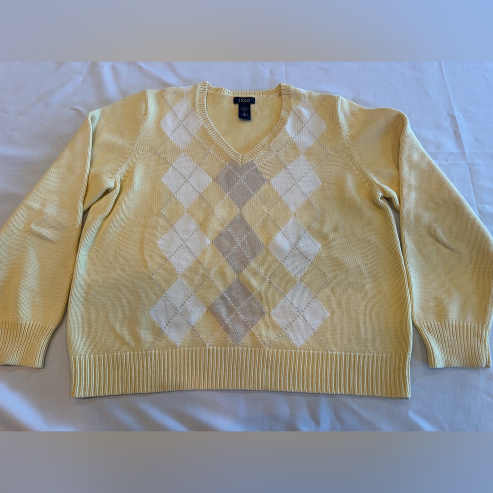 Izod Light Yellow Argyle V-Neck Sweater